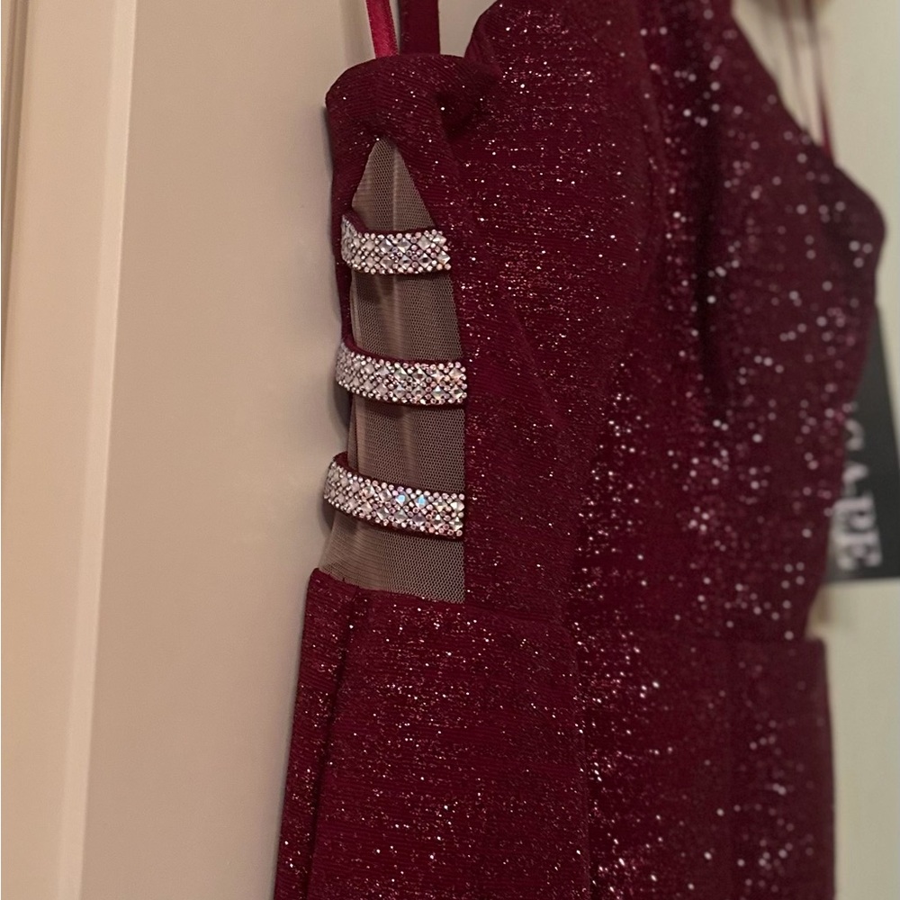 Xscape Burgundy Evening Dress with Rhinestone Detail- brand new, never worn - Picture 5 of 5